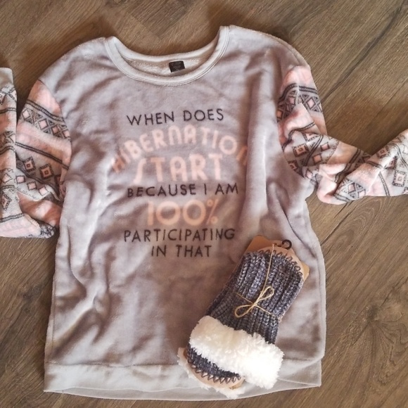 ๐HP๐Chenille Slipper Socks - Picture 2 of 5